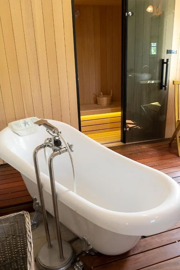 Julijud, Heated Pool, Jacuzzi, Dome And Sauna Brajkovici