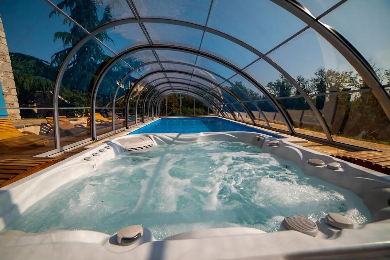 Villa Julijud, Heated Pool, Jacuzzi, Dome And Sauna Brajkovici